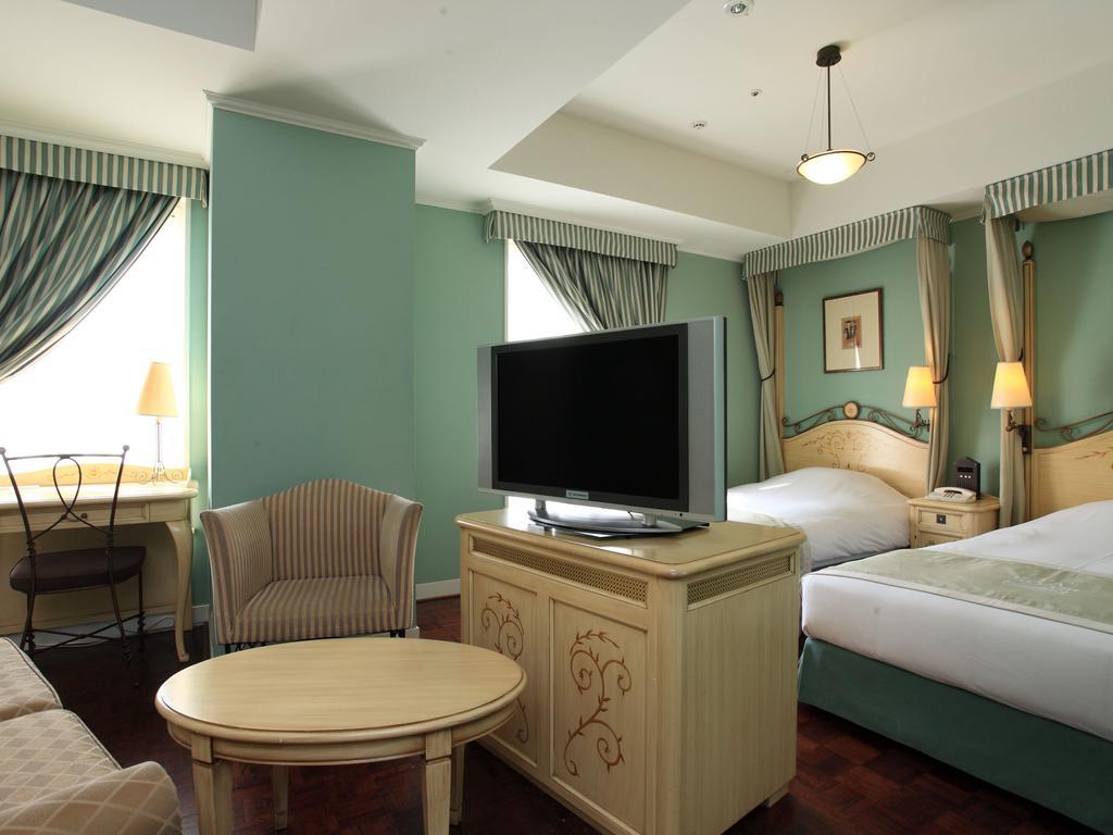 Hotel Monterey Lasoeur Ginza Tokyo Exterior photo