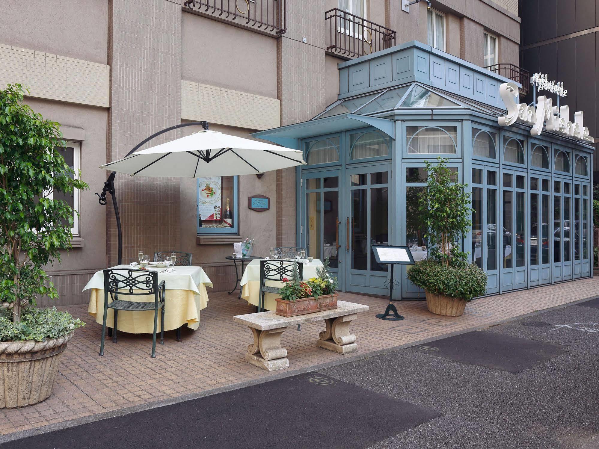 Hotel Monterey Lasoeur Ginza Tokyo Exterior photo